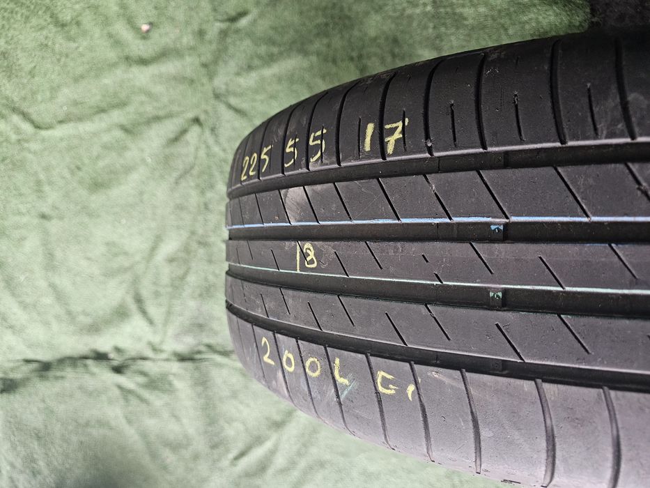 1x 225 55 17 vara goodyear