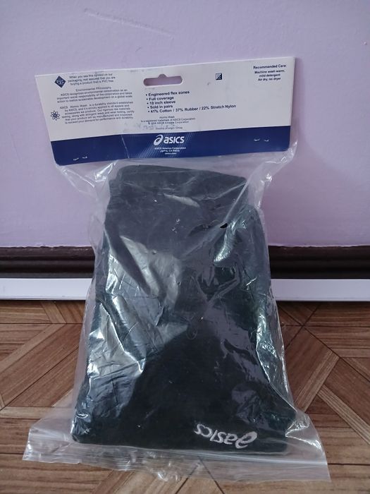 Продам наколенники для волейбола ASICS