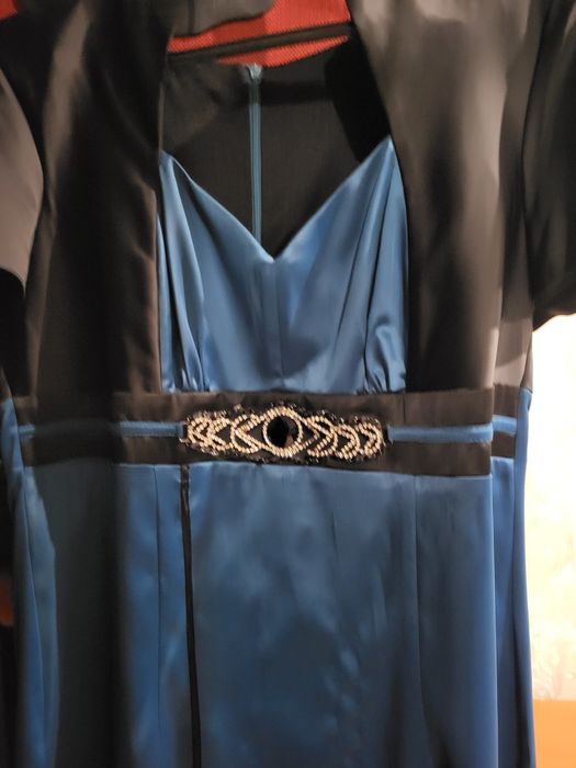 Вечерние платья б/у