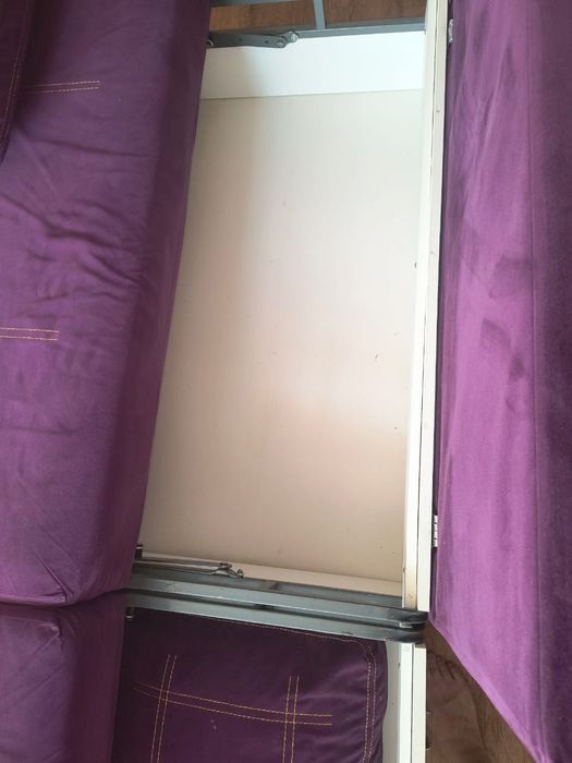 Продам диван в хорошем состоянии