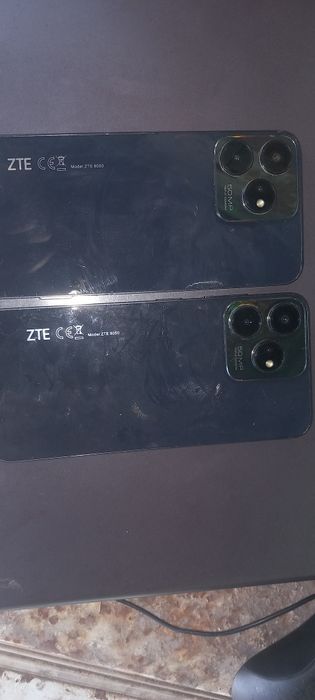 Le vând urgent accept și schimburi cu boxe sau și un iPhone
