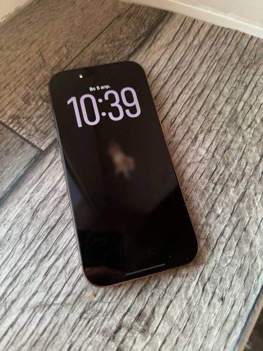 Срочно продам iphone 16 pro