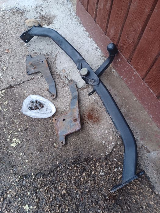 Продавам теглич за Рено Еспейс 4