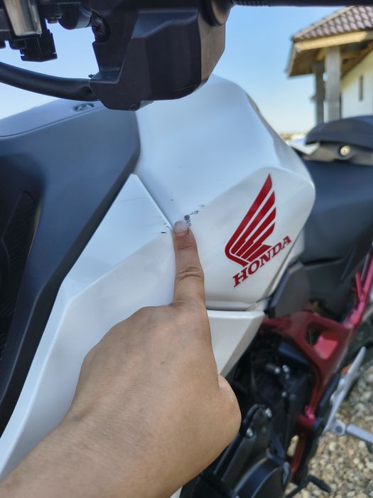 Vand Honda Hornet 750 an 2025