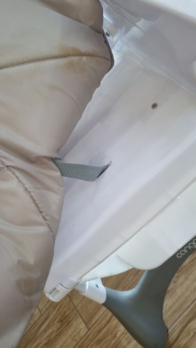 Столче за хранене cagaroo