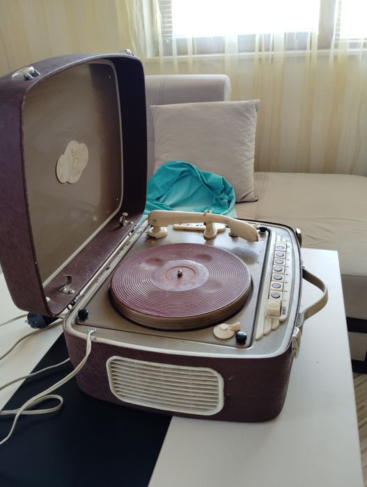 Стар руски грамофон