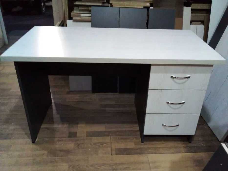 Письменный стол от производителя
