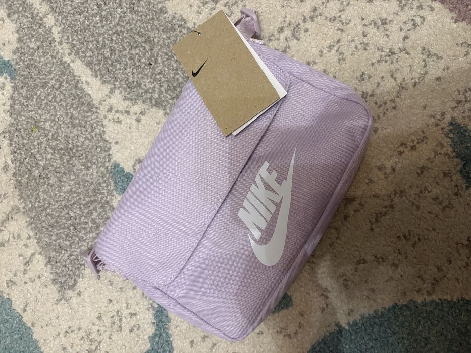 Nike чанта с регулируема презрамка