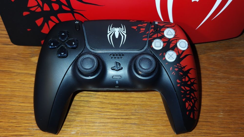 Playstation 5 Spider-Man 2 Limited Edition (Disc edition)  +  Игри