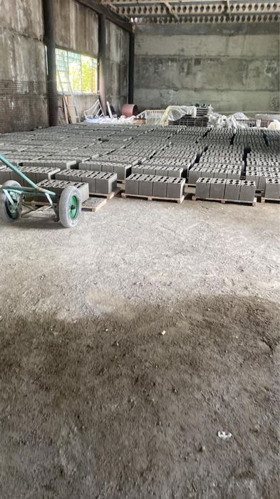 Продам станок по производству пескоблока