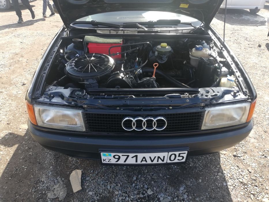 Продам ауди 80 в3