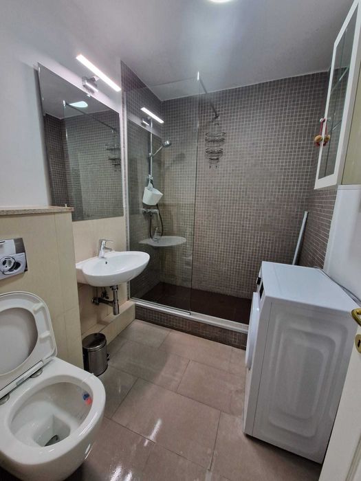 Apartament Pta Alba Iulia, 2 camere decomandate, et 6/7, AC, masina spalat rufe/vase, TV, usa blindata, mobilat renovat, punct termic la baza blocului