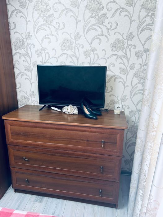 Продается спальный гарнитур