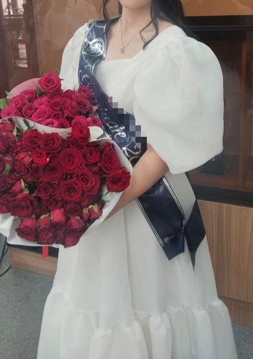 Белое платья. ..