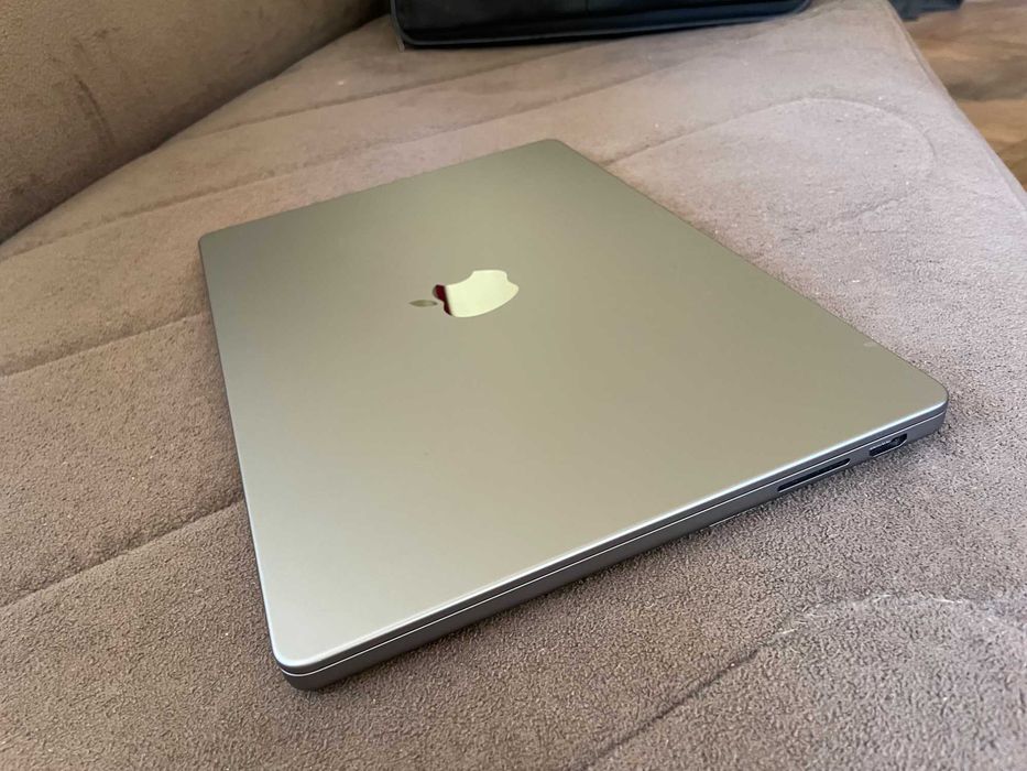 14,2" MacBook Pro M3 Pro A2992(2023) Space Gray