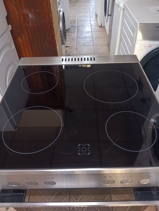 Иноксова свободно стояща печка с керамичен Gram с 2 години Гаранция!