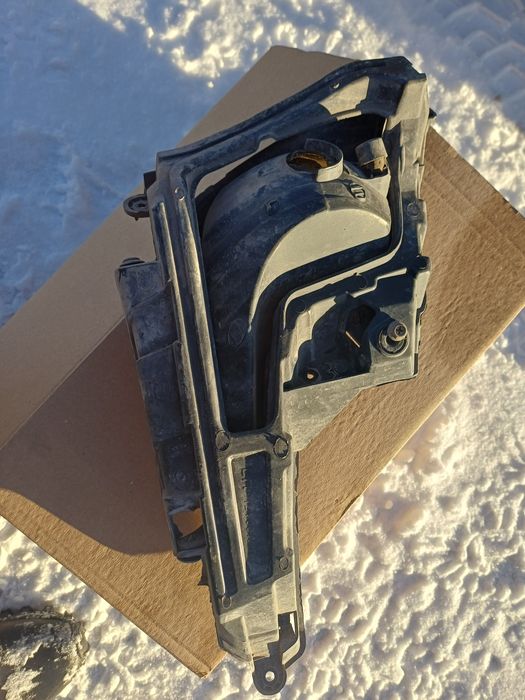 Туманка(ПТФ, противотуманные фары) киа рио левая