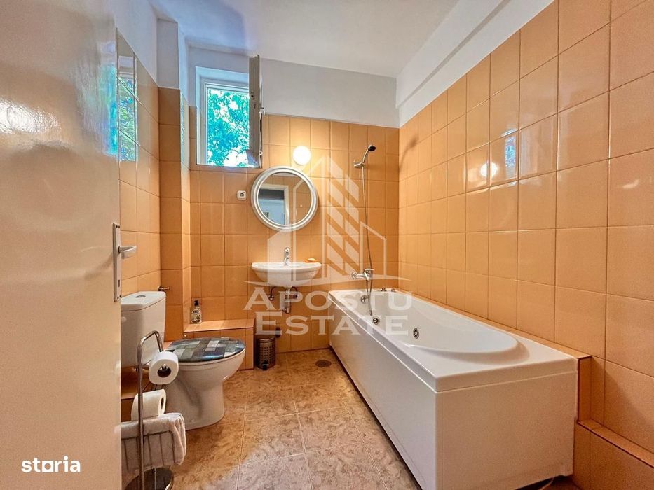 Apartament cu terasa si garaj in zona Medicinei.