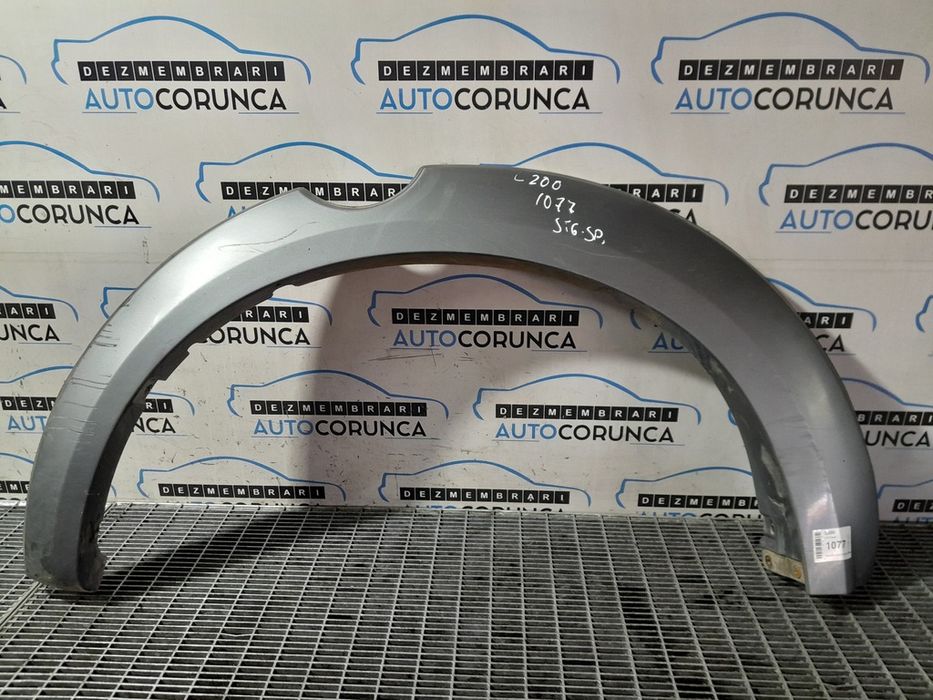 Bandou aripa stanga spate Mitsubishi L200 2006 - 2010 SUV 4 Usi (1077) ZGARIAT