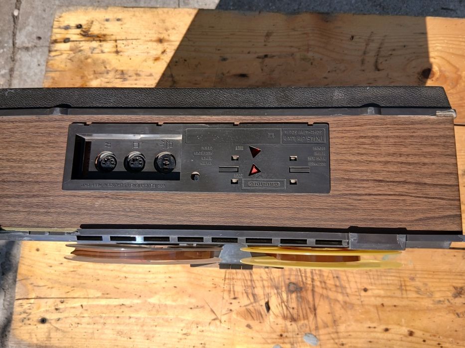 Magnetofon  grundig tk145 deluxe
