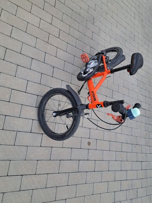 Vand bicicleta 16 inch 490 ron neg.