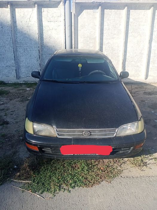 Продается машина Toyota Carina E