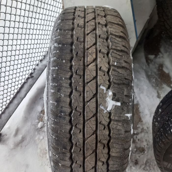 Продам зимние шины 265.65.р17