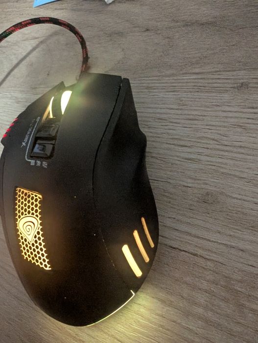 Mouse Genesis Xenon rgb200