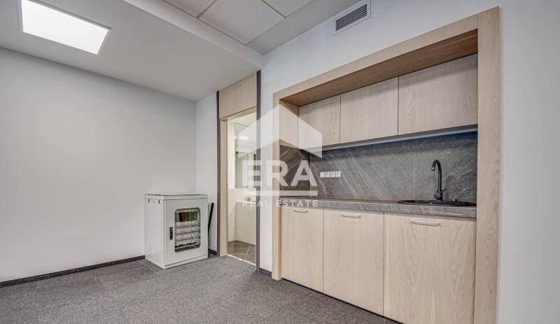 Офис под наем в сграда клас А на бул. Никола Вапцаров