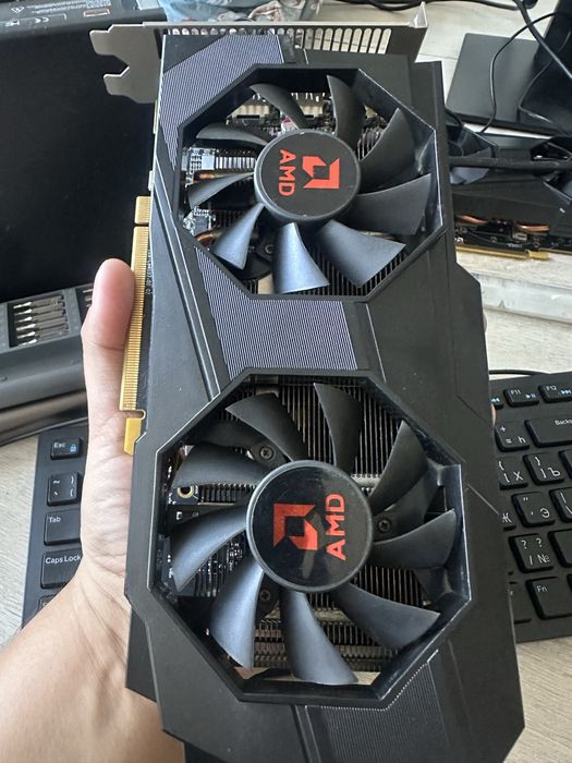 Видеокарта AMD RX580