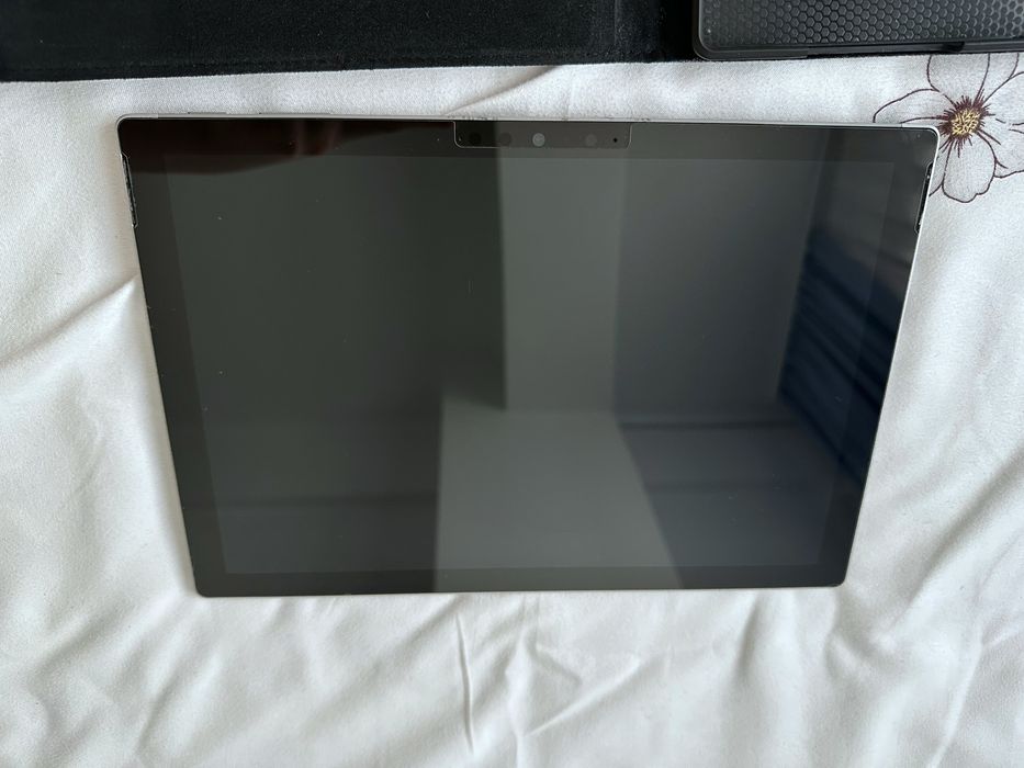 Tableta Microsoft Surface Pro7