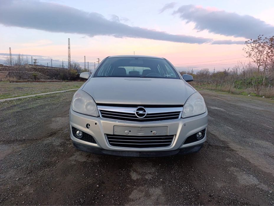 Opel Astra 1.4i 90к.с