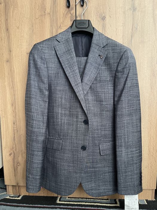 Костюм тройка синяя