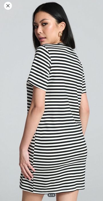 Дамска рокля тип тениска