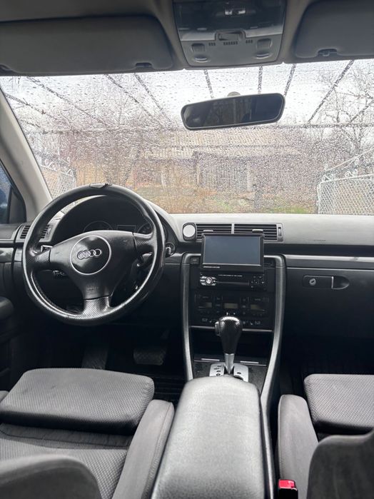 Vând Audi a4b6 Automat
