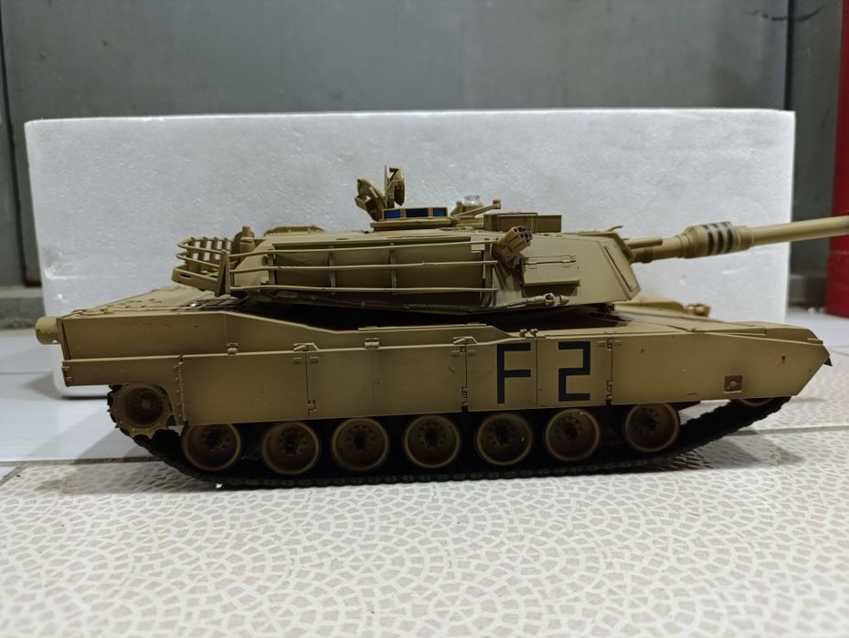 Танк на радиоуправлении VSTANK