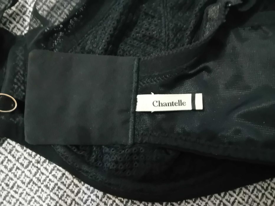 Нов Сутиен Chantelle