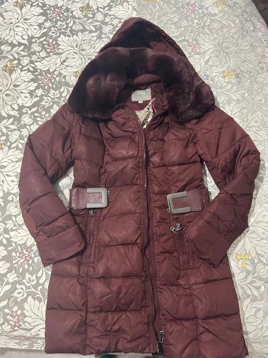 Продам зимние куртки