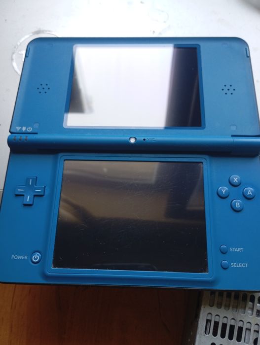 Nintendo ds-xl конзола