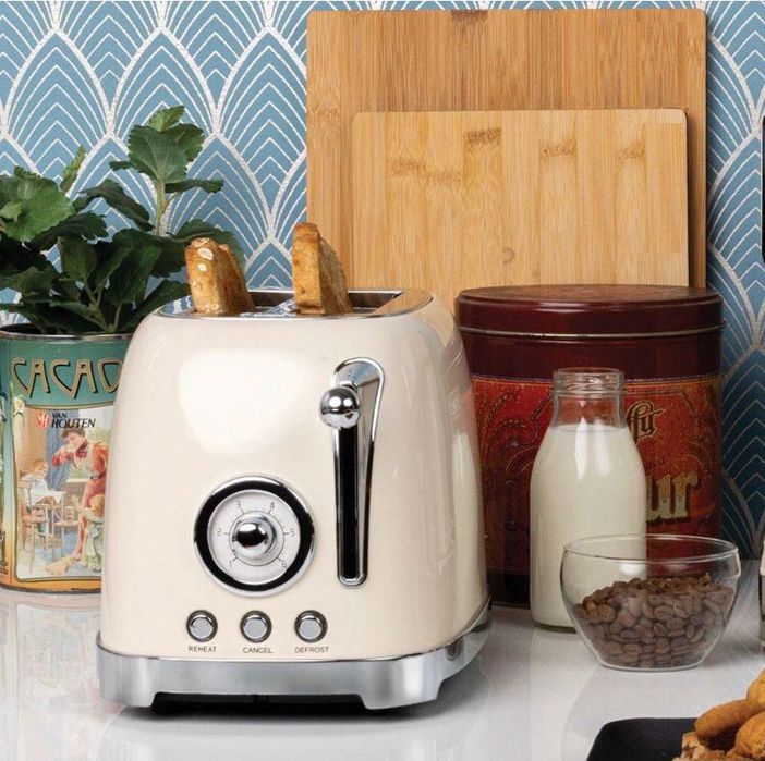 Продам фен,отпариватель,плойку,тостер с чайником