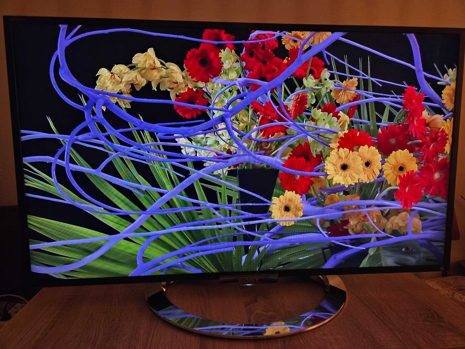 Телевизор SONY KDL-40W905A.