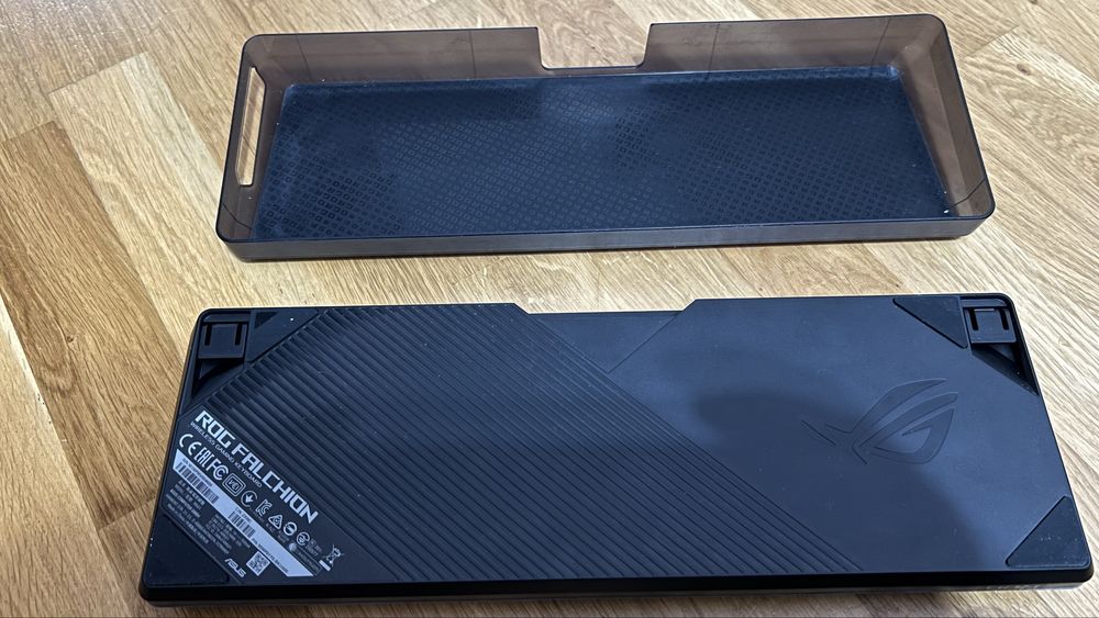 ASUS ROG Falchion tastatura mecanica stare perfecta