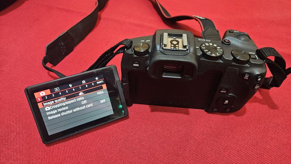 Canon EOS RP тяло