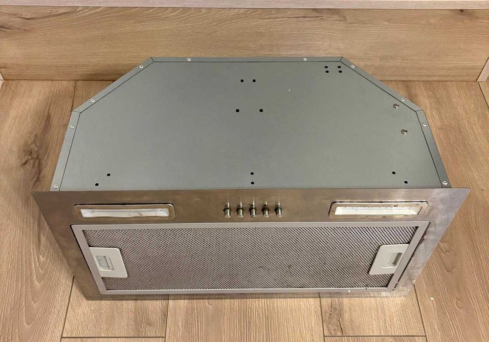 Hota incorporabila TurbionaireLuna 50, 400 mc/h, 3 viteze NEGOCIABIL