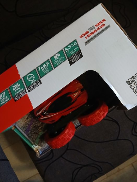 Нова ! С дистанционно, на батерии