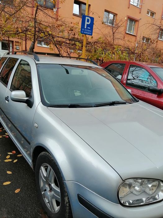 Vand Golf 4, 1.6 16V Benzina, 2003, singurul proprietar pe tara.