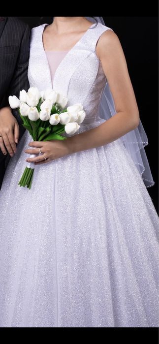 Продам новое свадебное платье