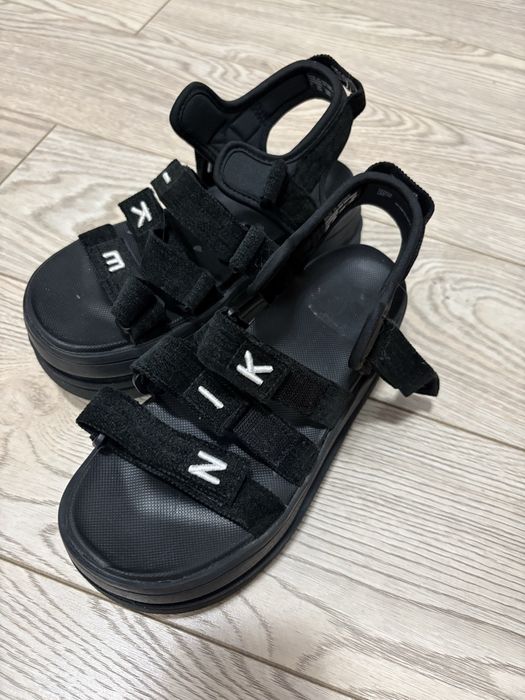 Sandale nike cu platforma 36 negre