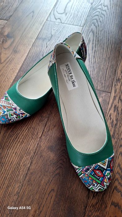 Естествена кожа. Нови.