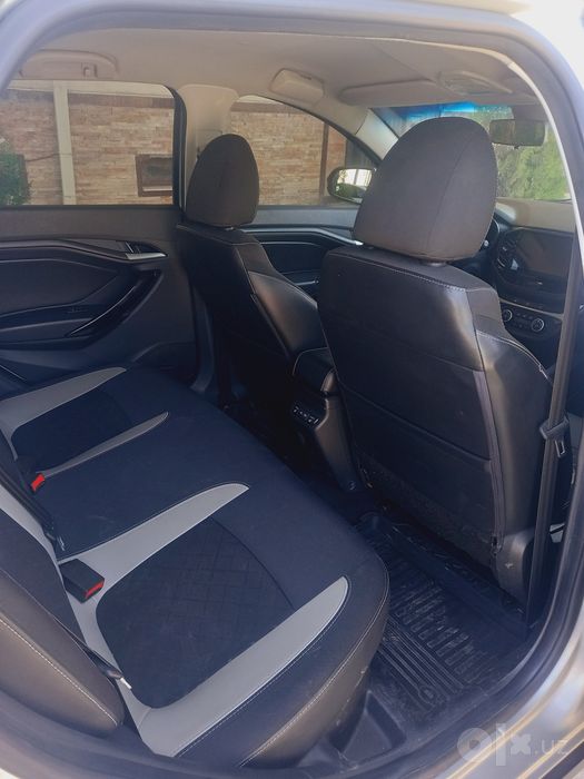 Lada vesta sw cross 1.8